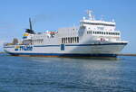 Die TT-Line Fähre Marco Polo(Heimathafen Limassol)auf dem Seeweg von Trelleborg nach Rostock beim Einlaufen am 12.06.2022 in Warnemünde.