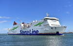 Kreuzfahrtfähre (Ro-Pax-Schiff) der StenaLine (Schweden)  MECKLENBURG-VOPOMMERN  (Baujahr 1996, Bauwerft:	Schichau Seebeckwerft, Vermessung: 37.987 BRZ, Länge: 200 m , Breite: 28,95 m,