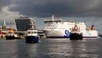 Am 1. September 2010 hatte die neue STENA GERMANICA ihren ersten offiziellen Anlauf in Kiel. Das Schiff wird zuknftig auf der Relation Gteborg-Kiel verkehren und verfgt ber eine deutlich hhere Ladekapazitt als ihre Vorgngerin. Das Begrungskomitee bilden die beiden Schlepper BLK und KIEL, sowie das Polizeiboot FALSHFT.