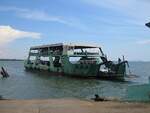 Fahrzeug- und Personenfähre (namenlos); Eigner/Betreiber: unbekannt; Aufnahmeort: Golf von Thailand (South China Sea), Ao Saparot, Insel Ko Chang, Thailand; Datum: 21.11.2006; Info: Eine der