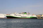 Die Olympus von SeaSpeed ferries lag am 4.3.2020 im Hafen von Piräus.