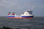 Rotterdam Maasvlakte am 5.10.2023: Das Fährschiff STENA FORERUNNER erreicht hier um 16.22 Uhr die Waal Mündung, die Einfahrt nach Hoek van Holland bzw.