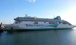 Das 204m lange Fährschiff ULYSSES der Irish Ferries am 03.06.17 im Fährhafen Dublin