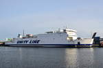 WOLIN , Ro-Ro/Passenger Ship , IMO 8420842 , Baujahr 1986 , 186.02 × 23.7m ,  Swinoujscie / Swinemünde , 03.12.201  , 85-90 LKW-Kombinationen,  50 Autos, 370 Passagiere  