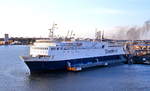 Die 1972 in Dienst gestellte und auch als Eisenbahnfähre eingesetzte MS Sea Wind (151,41 m, 13.893 BRT, 7.360 kW, 17 kn) der gleichnamigen Reederei im Juni 1990 im Hafen von Turku.