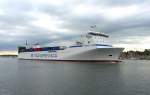 MS FRIEDRICH RUSS IMO 9186417, Lbeck-Travemnde einlaufend...