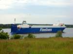 MS FINNSKY, IMO 9468906, Baujahr 2012, L.= 189m x B.= 26m, kommt die Trave aufwrts von Lbeck-Travemnde...