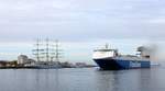 Die 186m lange RoRo Fähre Finnmill am 08.11.19 in Rostock