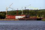 Schiffsneubau auf der ehemaligen Kohlenpier in Skolwin/Stettin. Schiffbau in Stettin boomt wieder. Dort wurden sonst nur Kasko Sektionen gefertigt. 