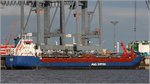 Die 2010 gebaute ABIS CADIZ (IMO 9547324) liegt am 31.07.2016 an der Stromkaje in Bremerhaven. Sie ist 114,4 m lang und 14,4 m breit, hat eine GT/BRZ von 4.255 und eine DWT von 6.050 t. Heimathafen ist Harlingen (Niederlande).