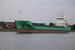 Die ARKLOW BAY auf ihrem Seeweg von Rostock nach Gdansk beim Auslaufen am Abend des 13.08.2021 in Warnemünde.