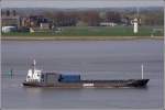 Die 1985 gebaute BREMER ROLAND (IMO 8509038) fhrt am 03.05.2008 Weser abwrts. Sie ist 84 m lang, 11 m breit, hat eine GT von 1610 und fhrt unter der Flagge von Gibraltar.