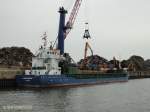 CLARE CHRISTINE (IMO 9370290) am 21.9.2012, Hamburg, am Roßkai im Roßhafen, beim Laden von Schrott /
Frachtschiff / BRZ 2545 / Lüa 88,6 m, B 12,5 m, Tg 5,41 m / 2067 kW, 11,1 kn / 2009 in Niederlande (Rumpf in Ukraine) / Flagge: Antigua & Barbuda, Heimathafen: St. John´s /
