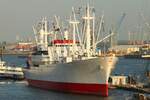Frachtschiff CAP SAN DIEGO; Eigner/Betreiber: Stiftung Hamburger Admiralität; Aufnahmeort: Elbe/Hafen Hamburg, Deutschland; Datum: 21.05.2010; Info: (IMO 5060794) Die CAP SAN DIEGO gehört