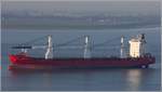 Die 2008 gebaute JENNIFER H (IMO 9359961) ist 139,94 m lang und 21,78 m breit. Die GT/BRZ beträgt 9.938, die DWT 12.633 t. Sie kann auch 702 TEU transportieren. Heimathafen ist Majuro Marshall Islands. Frühere Namen: SAFMARINE ANITA, SAFMARINE ANDISA, SCL ANDISA. Auf der Weser Höhe Bremerhaven am 19.01.2019.