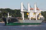 Frachtschiff NOWOWIEJSKI (IMO 9710189); Datum: 08.05.2026; Aufnahmeort: Elbe/Hafen Hamburg, Deutschland.