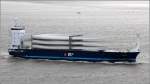 Die 2013 gebaute OCEANIC (IMO 9624550) fhrt am 27.06.2015 mit einer Ladung Rotorbltter fr Windenergieanlagen Hhe Bremerhaven Weser abwrts. Sie ist 92 m lang, 14 m breit, hat eine GT/BRZ von 2.989 und eine DWT von 3.000 t. Heimathafen ist Urk (Niederlande).