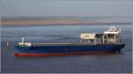 Die 2000 gebaute STAR ISFJORD (IMO 9182978) fährt am 28.01.2016 Höhe Bremerhaven weseraufwärts. Sie ist 198 m lang und 31 m breit, hat eine GT/BRZ von 32.628 und eine DWT von 46.428 t. Heimathafen ist Bergen (Norwegen).