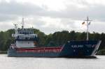 Die Vlieland IMO-Nummer:9313814 Flagge:Niederlande Lnge:110.0m Breite:14.0m Baujahr:2005 Bauwerft:Ferus Smit Scheepswerf,Hoogezand Niederlande im Nord-Ostsee-Kanal bei Fischerhtte in Richtung Kiel