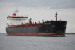 Der Öl Tanker Advantage Party auf dem Seeweg von Riga nach Rostock-Überseehafen beim Einlaufen in Warnemünde.07.09.2019