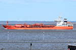 HELGA ESSBERGER , Tanker , IMO 9172155 , Baujahr 1999 , 126.76 x 19.74 m , 31.05.2020 , Cuxhaven