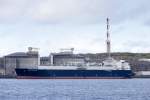 Gastanker  Gaslog Saratoga  (Bj. 2014, 285 m lang) am Gasterminal Melkøya bei Hammerfest, Norwegen (Juni 2015)