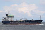 LS JAMIE , Tanker ,IMO 9418937 , Baujahr 2009 , 105.5m × 16.8m , am 07.09.2018 bei der Alten Liebe Cuxhaven 