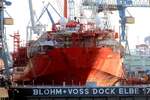 Tankschiff PETROJARL BANFF; Eigner/Betreiber: Teekay Petrojarl; Aufnahmeort: Elbe/Hafen Hamburg, Deutschland; Datum: 02.08.2013; Info:  (IMO 9184330) Öl-Produktionschiff und Lagerung (FSPO) / Flagge: UK GRT 18488 Lüa 120,4m, B 53,4 m, Tg 11,8 m / 15 kn / 1997 bei Hyundai. Das Bild zeigt die  PETROJARL BANFF im Trockendock vom Blohm&Voss.