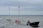 Die Nachwuchssegler im Schlepptau blickten bei leichtem Seegang etwas frustriert. - Juli 2012