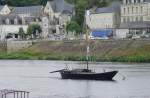 Dieses Fischerboot lag am 24.07.2009 vor dem Ort Chinon im Loiretal in dem kleinen Flu Indre, einem Nebenflu der Loire.