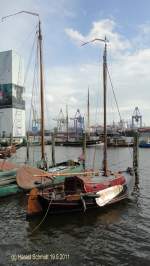 FRAU MARIA-DOROTHEA am 19.9.2011, im Museumshafen velgnne, Hamburg