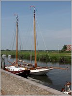Zwei Segler liegen an der Skibbroen in Ribe. 31.05.2016