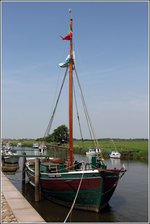 Die JOANNE DAN liegt am 31.05.2016 an der Skibbroen in Ribe.