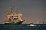 STS Alexander von Humboldt II läuft bei strahlendem Sonnenschein in die Kieler Förde ein....(Kieler Woche 2012