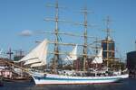3-Master MIR (IMO 8501701); Datum: 10.05.2015; Aufnahmeort: Elbe/Hafen Hamburg, Deutschland.