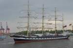 Die Krusenstern, ein Viermastsegler, IMO: 6822979 bei der Einlaufparade zum 824sten Hafengeburtstag von Hamburg.