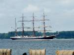 Sedov am 29.sten Juni auslaufend aus der Kieler Frde querab von Laboe