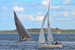 Segelboote am 24.5.2021 in der Ostsee vor Lübeck-Travemünde