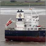 Das Brückenhaus der STENAWECO MARJORIE K (IMO 9661235). Gut zu sehen ist auch die Schornsteinmarke des Eigners Sterling Ocean Shipping. Bremerhaven, 19.06.2014 