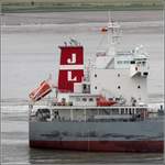 Die Schornsteinmarke der dänischen J. Lauritzen A/S. Gesehen an den Aufbauten der 2019 gebauten CANADIAN BULKER (IMO 9855422). Bremerhaven, 08.06.2020