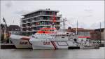 Die polnische SZTORM (IMO 9614749) liegt mit der deutschen HERMANN MARWEDE der DGzRS am 01.06.2015 im Neuen Hafen von Bremerhaven im Päckchen. Die SZTORM ist 36,9 m lang und 8 m breit. Heimathafen ist Gdynia (Polen). 