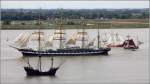 Das russische Segelschulschiff KRUZENSHTERN (IMO 6822979) und einige andere Schiffe bei der Einlaufparade der Sail 2015 Bremerhaven. 12.08.2015