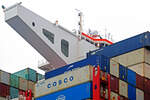 COSCO SHIPPING LIBRA (IMO 9783538, Länge 399 Meter) am 16.09.2021 im Hafen von Hamburg