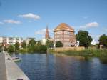 Demmin/Meckl. Peenehafen mit Speicher und evang.Kirche
im Juli 2006