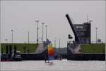 Die Sielschleuse im Hafen von Hooksiel. 20.08.2009