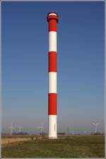 Der Turm des Oberfeuers Scheelenkuhlen ist 47 m hoch, er steht ca. 1800 m vom Unterfeuer Scheelenkuhlen entfernt. Die Richtfeuerstrecke Scheelenkuhlen ist seit 1979 in Betrieb. 18.02.2019