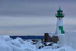 Sassnitzer Leuchtturm im Winter.