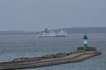 Stena Line Fähre Sassnitz höhe Sassnitzer Leuchtturm auf dem Weg zum Fährhafen Mukran. - 16.02.2016