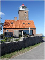 Der Leuchtturm von Svaneke hat eine Höhe von 18 m. Er war von 1920 bis 2010 in Betrieb. 22.08.2016