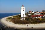 Der 21 m hohe Leuchttrum Strib Odde Fyr liegt auf der Insel Fünen und markiert den Zusammenfluss vom Kleinen Belt mit dem Großen Belt; 07.04.2019